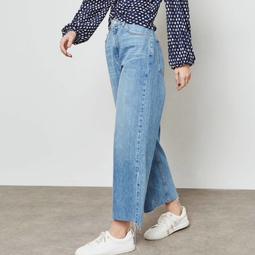 TOPSHOP Hi-Waisted Crop Wide Leg Jeans Sz26